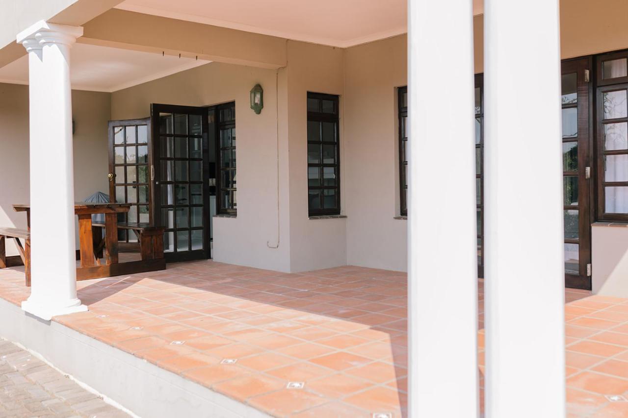 Nahoon Beach Villas Self Catering Apartments East London Exterior foto