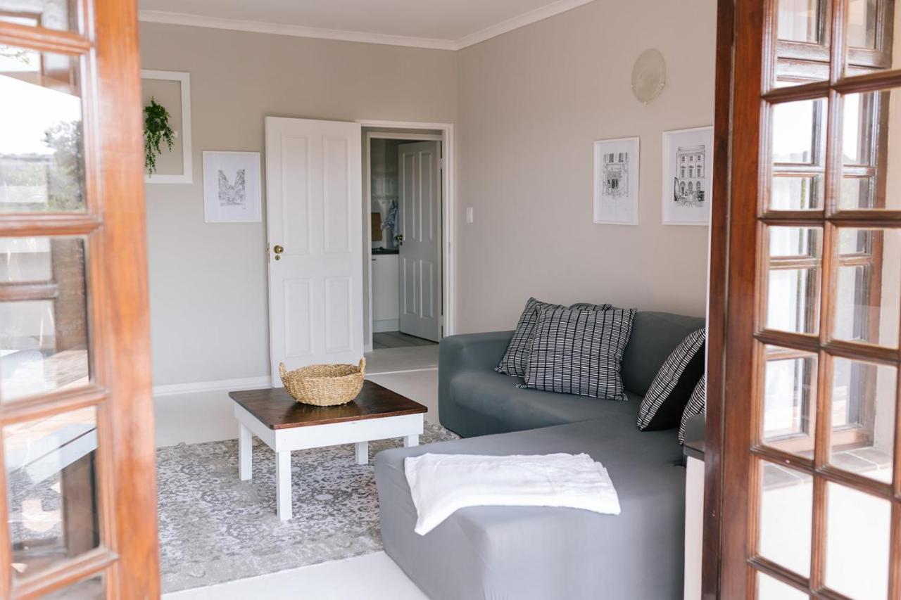 Nahoon Beach Villas Self Catering Apartments East London Exterior foto